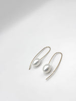 Gold Earrings with Oval White Pearl